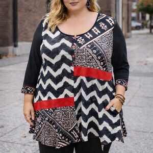 Papillon Stretchy Asymmetrical Tunic Top XXL Funky Boho Artsy Patchwork